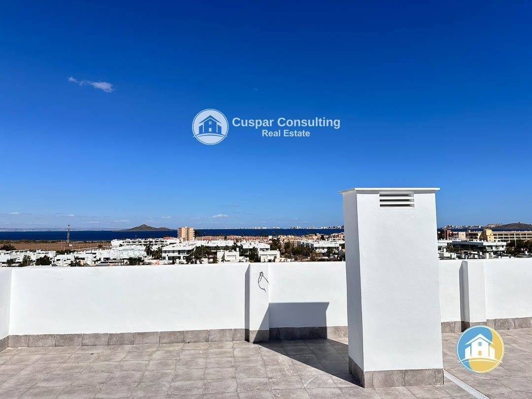 2 soverom Leilighet til salgs i Mar de Cristal med svømmebasseng garasje - € 270 000 (Ref: 8555898)