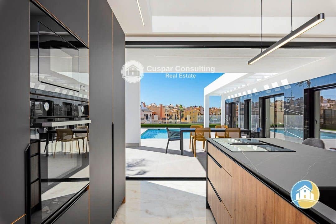 3 camera da letto Villa in vendita in Algorfa con piscina garage - 640.000 € (Rif: 8555900)