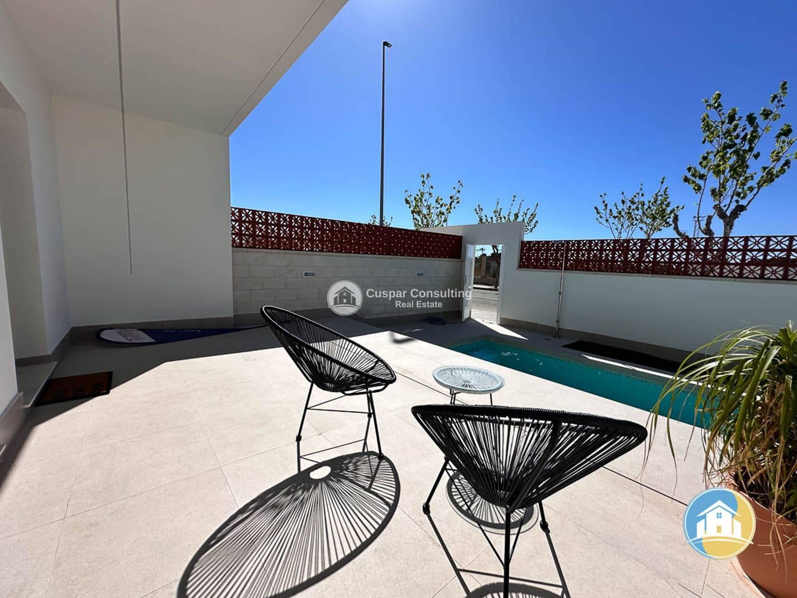 3 bedroom Villa for sale in Pilar de la Horadada with pool garage - € 469,000 (Ref: 8555903)