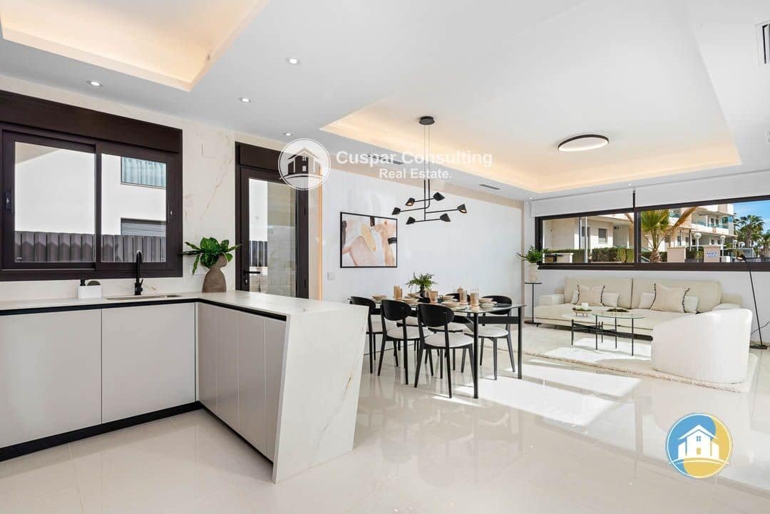 3 bedroom Villa for sale in Ciudad Quesada with pool garage - € 726,398 (Ref: 8555904)