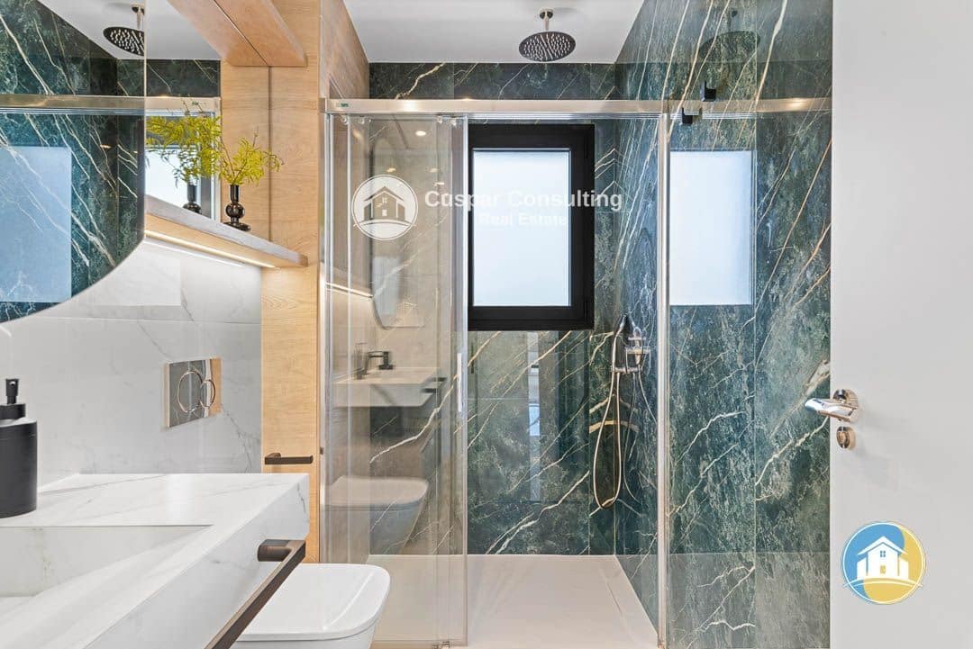 3 bedroom Villa for sale in Ciudad Quesada with pool garage - € 726,398 (Ref: 8555904)