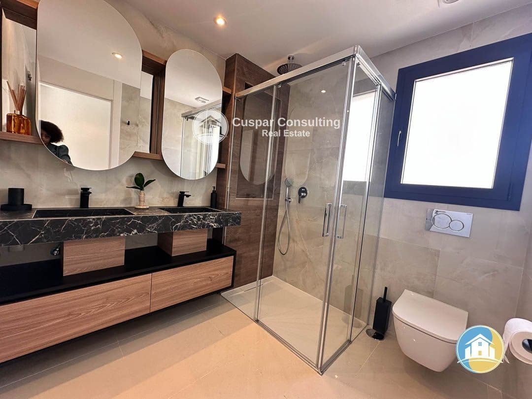 3 bedroom Villa for sale in Ciudad Quesada with pool garage - € 726,398 (Ref: 8555904)