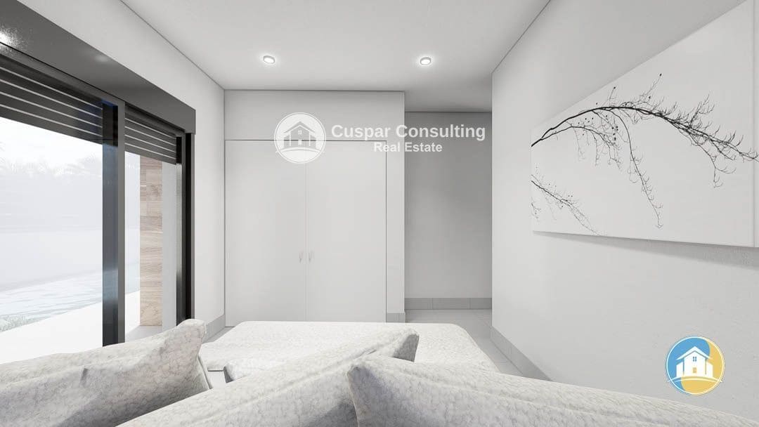 4 slaapkamer Villa te koop in Roldan met zwembad garage - € 580.000 (Ref: 8555910)