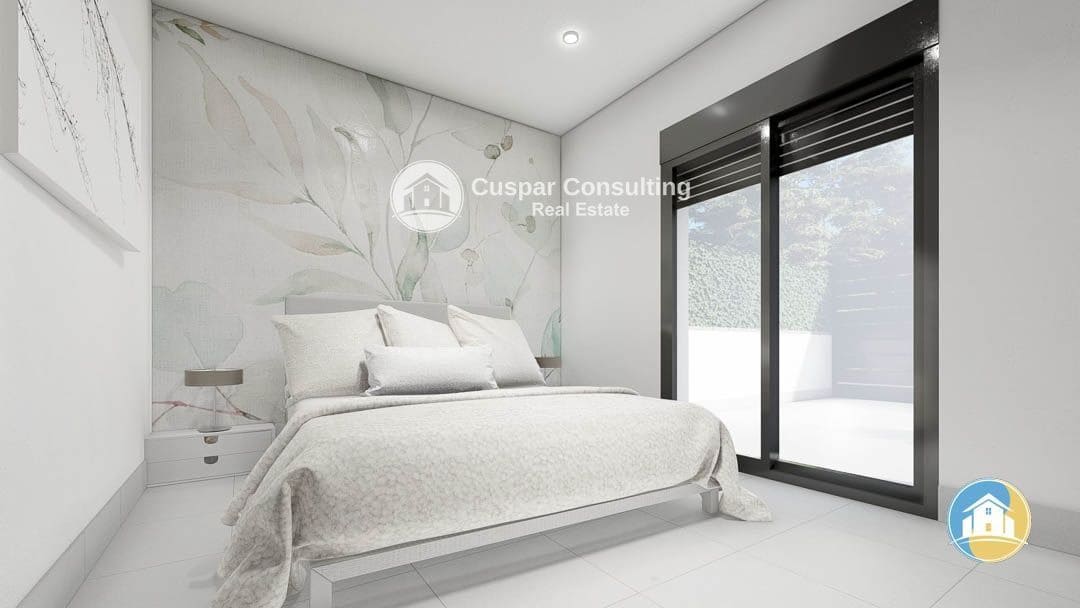 4 slaapkamer Villa te koop in Roldan met zwembad garage - € 580.000 (Ref: 8555910)