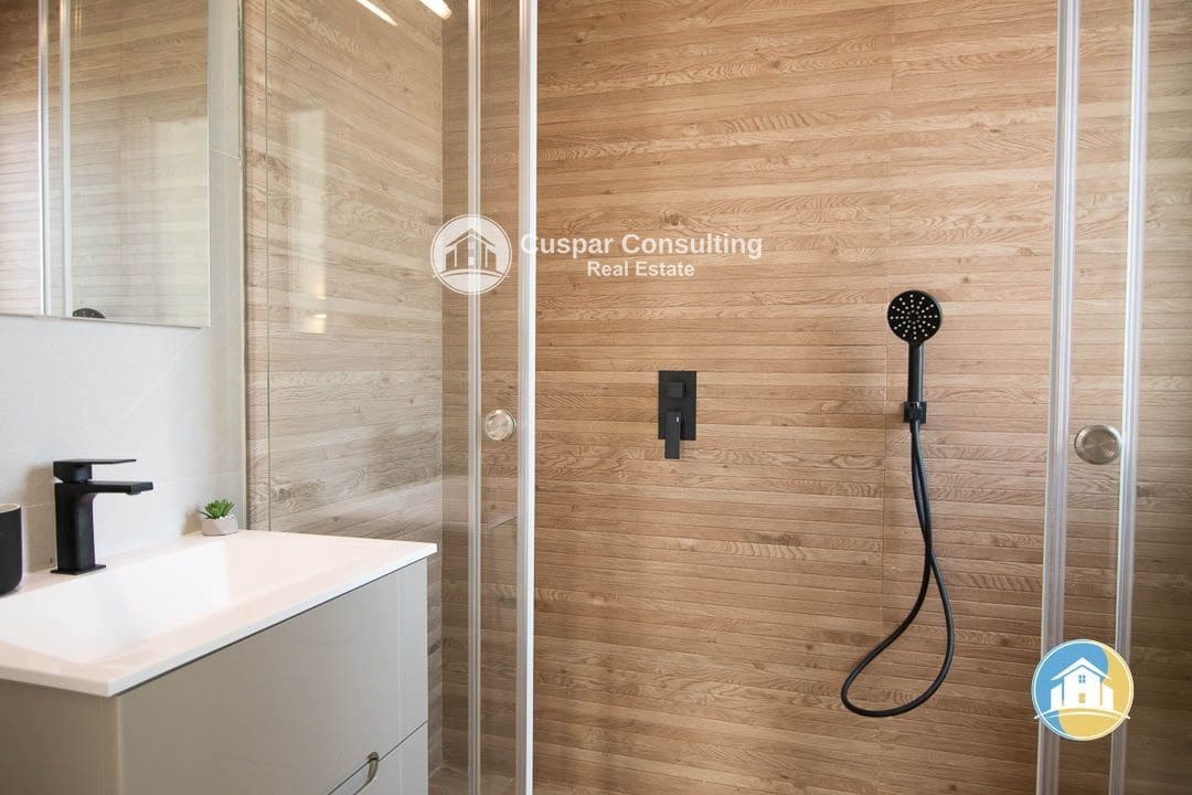 3 bedroom Villa for sale in Los Montesinos with pool garage - € 499,000 (Ref: 8555914)