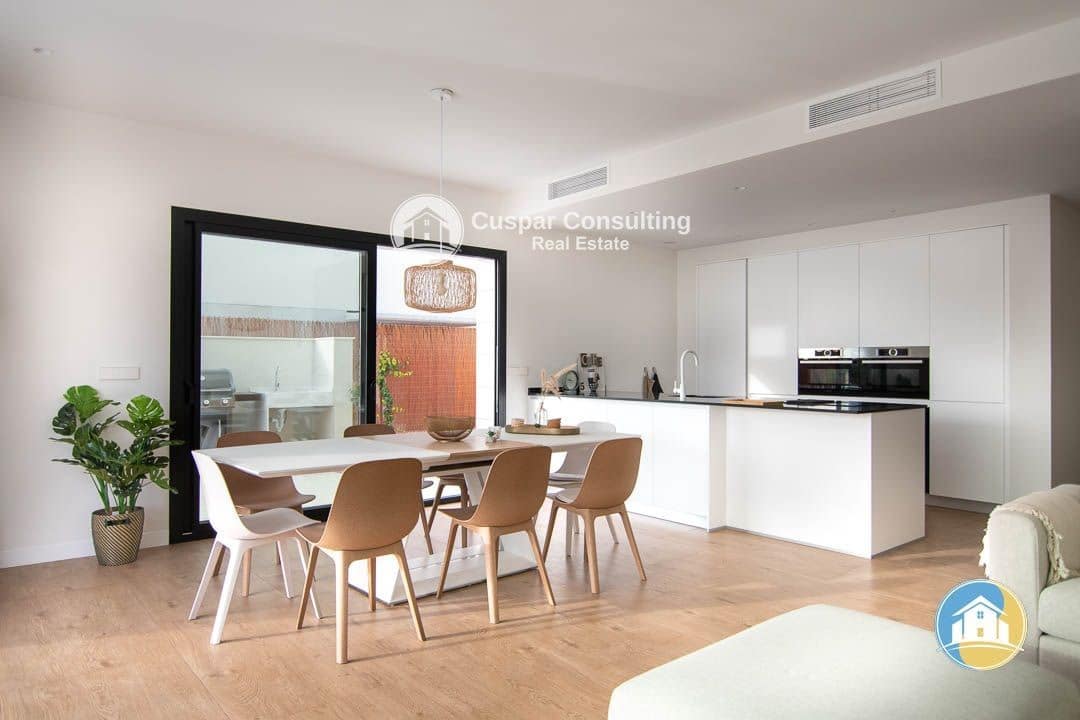 3 bedroom Villa for sale in Los Montesinos with pool garage - € 499,000 (Ref: 8555914)