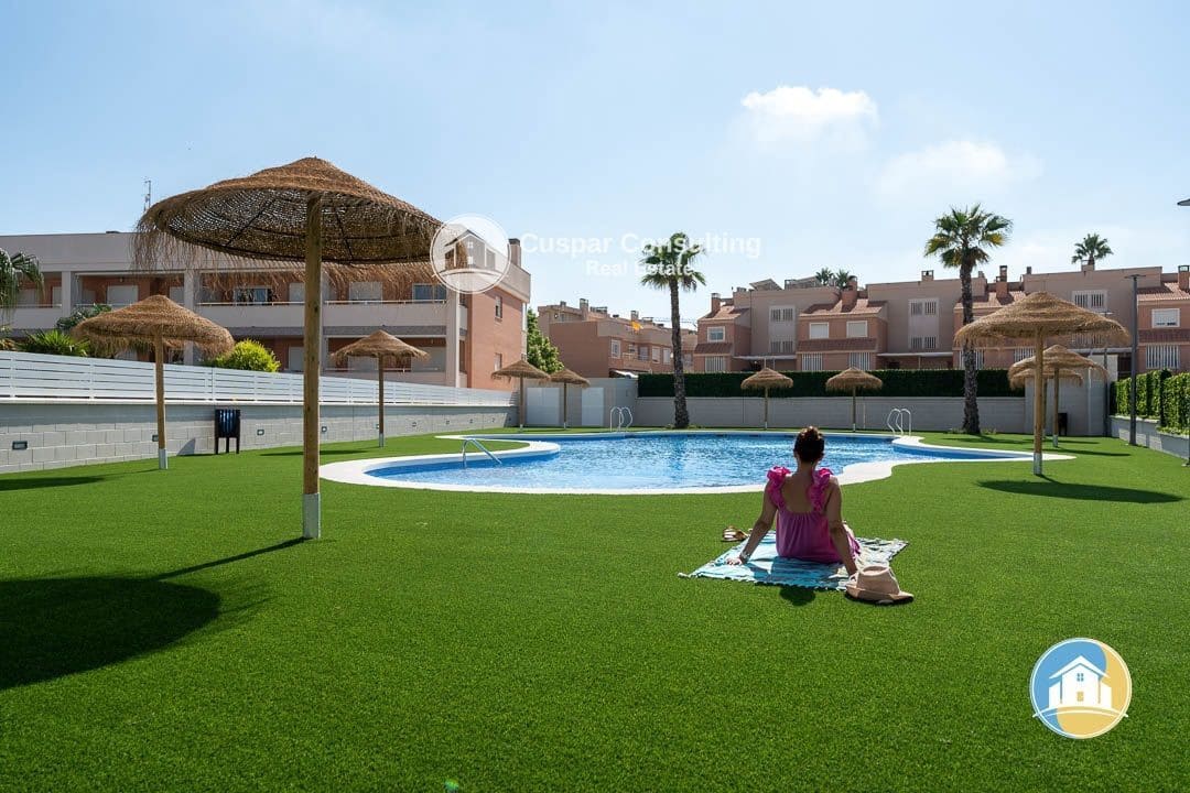 3 soveværelse Byhus til salg i Santa Pola med swimmingpool garage - € 350.000 (Ref: 8555925)