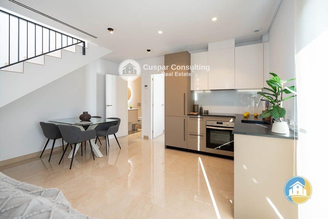 3 soveværelse Byhus til salg i Santa Pola med swimmingpool garage - € 350.000 (Ref: 8555925)