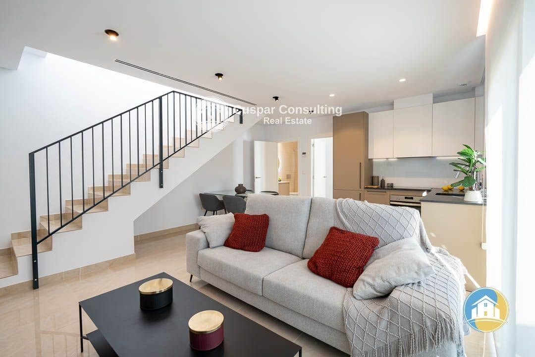 3 soveværelse Byhus til salg i Santa Pola med swimmingpool garage - € 350.000 (Ref: 8555925)