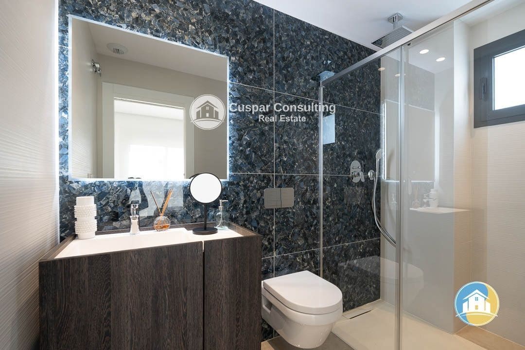 3 soveværelse Byhus til salg i Santa Pola med swimmingpool garage - € 350.000 (Ref: 8555925)