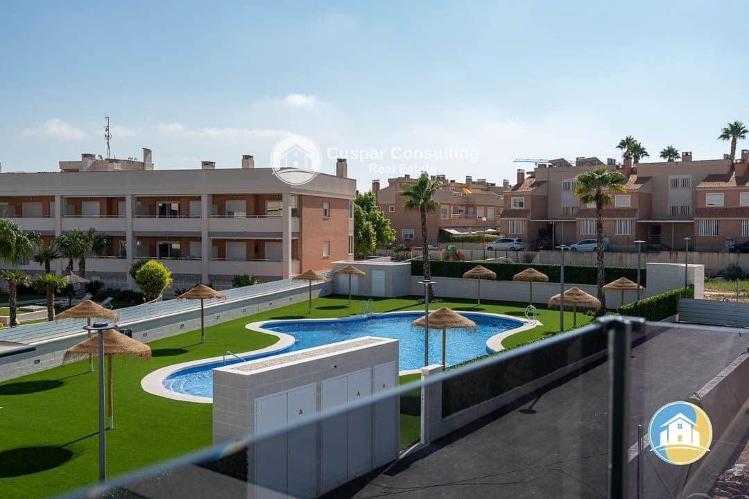 3 soveværelse Byhus til salg i Santa Pola med swimmingpool garage - € 350.000 (Ref: 8555925)