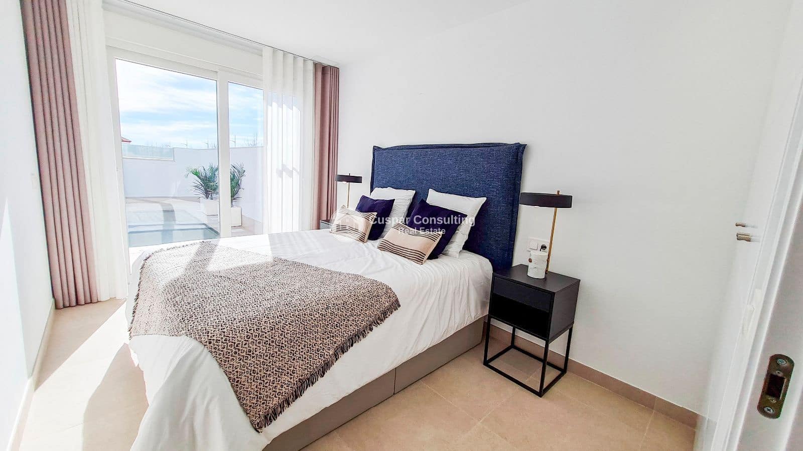 3 bedroom Villa for sale in San Pedro del Pinatar with pool garage - € 349,000 (Ref: 8555926)