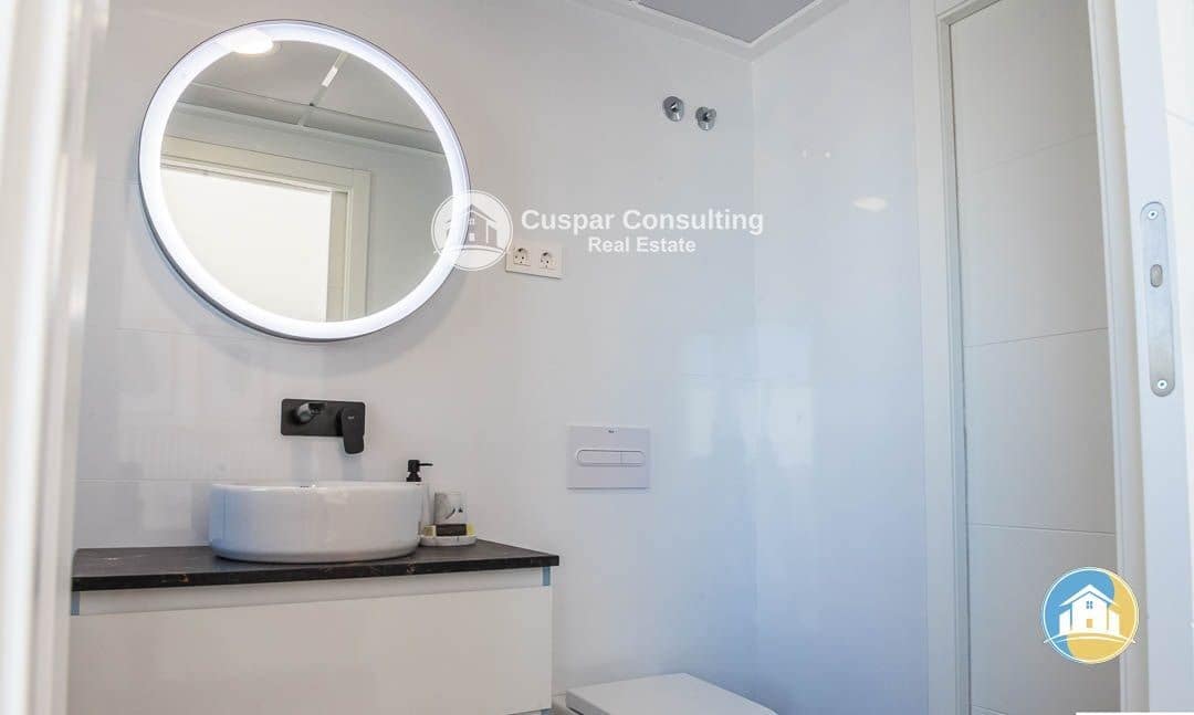 3 slaapkamer Villa te koop in Los Alcazares met zwembad garage - € 395.000 (Ref: 8555930)