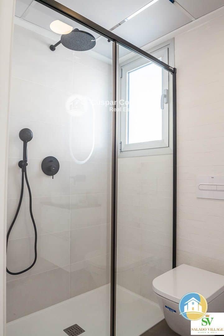 3 slaapkamer Villa te koop in Los Alcazares met zwembad garage - € 395.000 (Ref: 8555930)