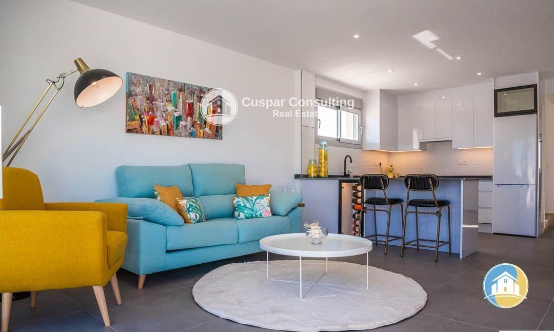 3 slaapkamer Villa te koop in Los Alcazares met zwembad garage - € 395.000 (Ref: 8555930)