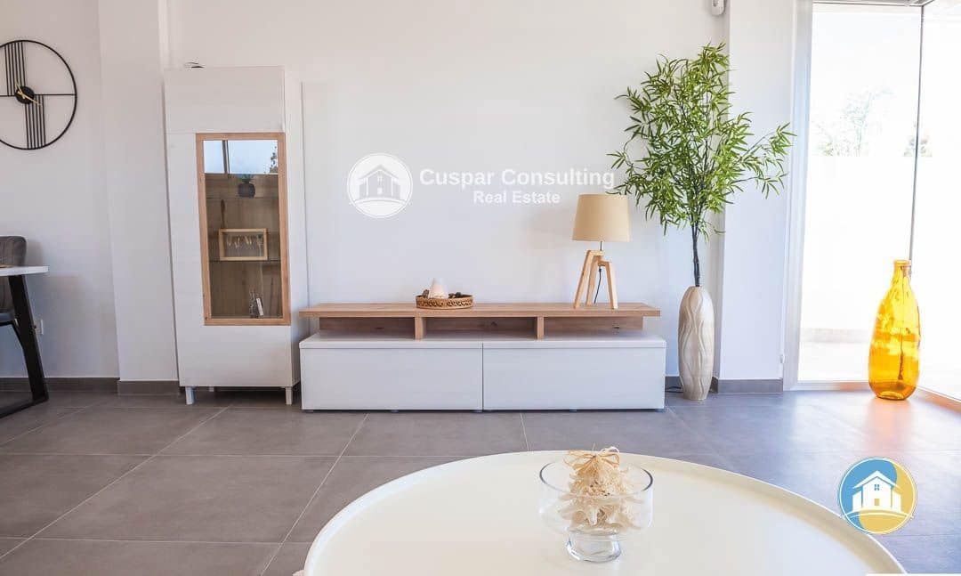 3 slaapkamer Villa te koop in Los Alcazares met zwembad garage - € 395.000 (Ref: 8555930)