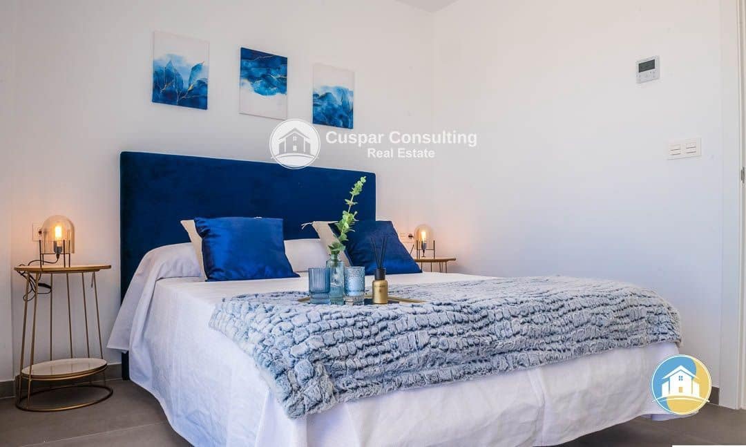 3 slaapkamer Villa te koop in Los Alcazares met zwembad garage - € 395.000 (Ref: 8555930)