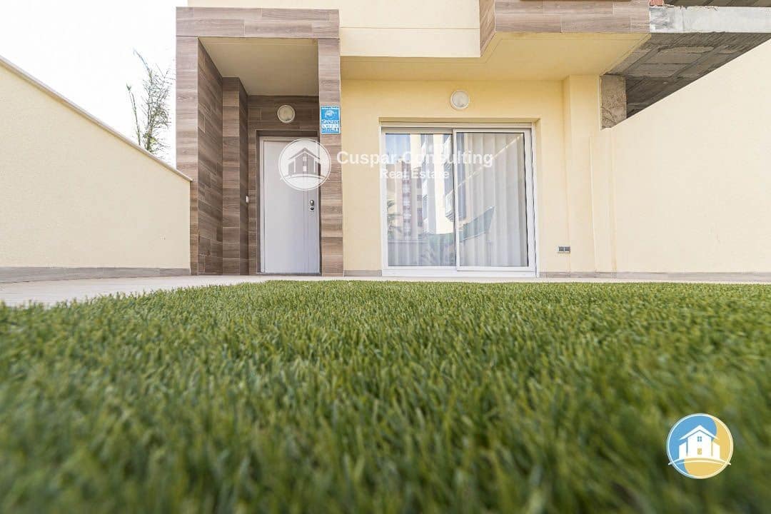 3 soveværelse Lejlighed til salg i La Manga del Mar Menor med swimmingpool garage - € 350.000 (Ref: 8555931)