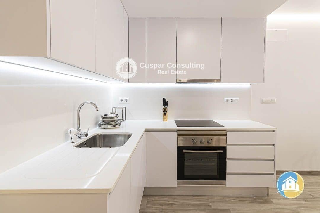 3 soveværelse Lejlighed til salg i La Manga del Mar Menor med swimmingpool garage - € 350.000 (Ref: 8555931)