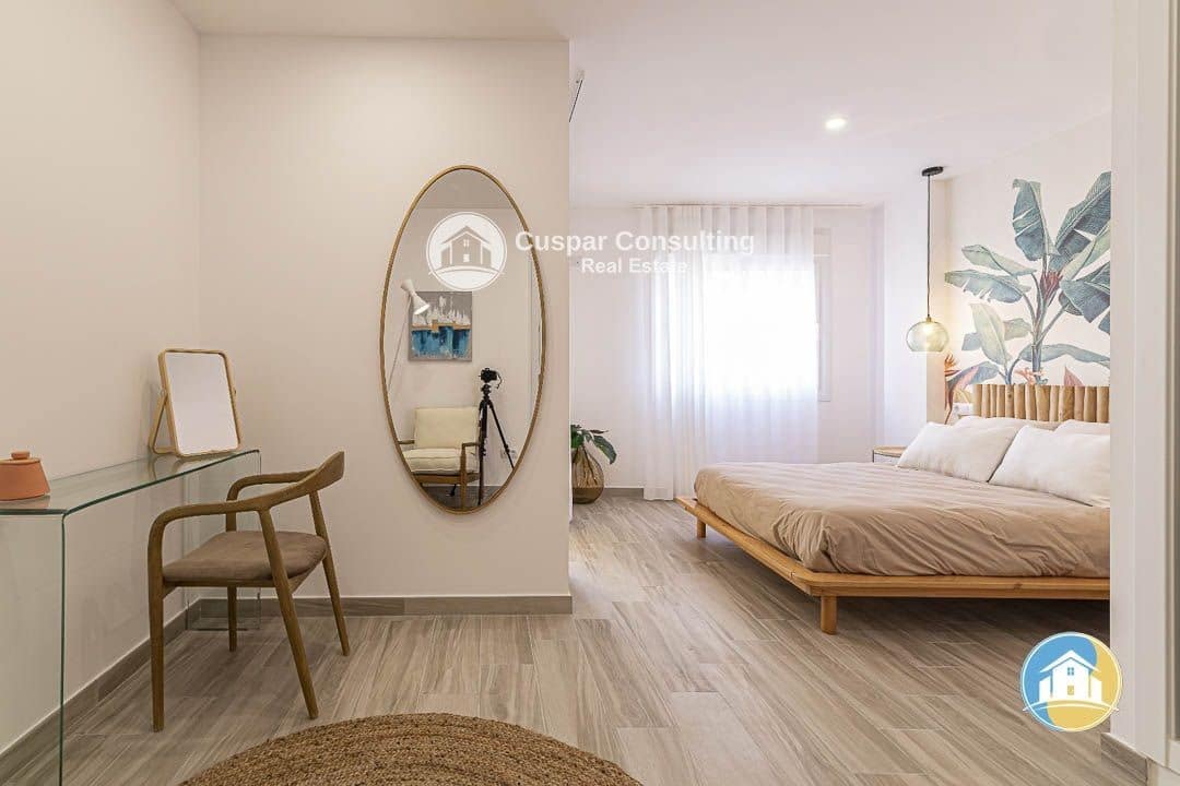 3 soveværelse Lejlighed til salg i La Manga del Mar Menor med swimmingpool garage - € 350.000 (Ref: 8555931)