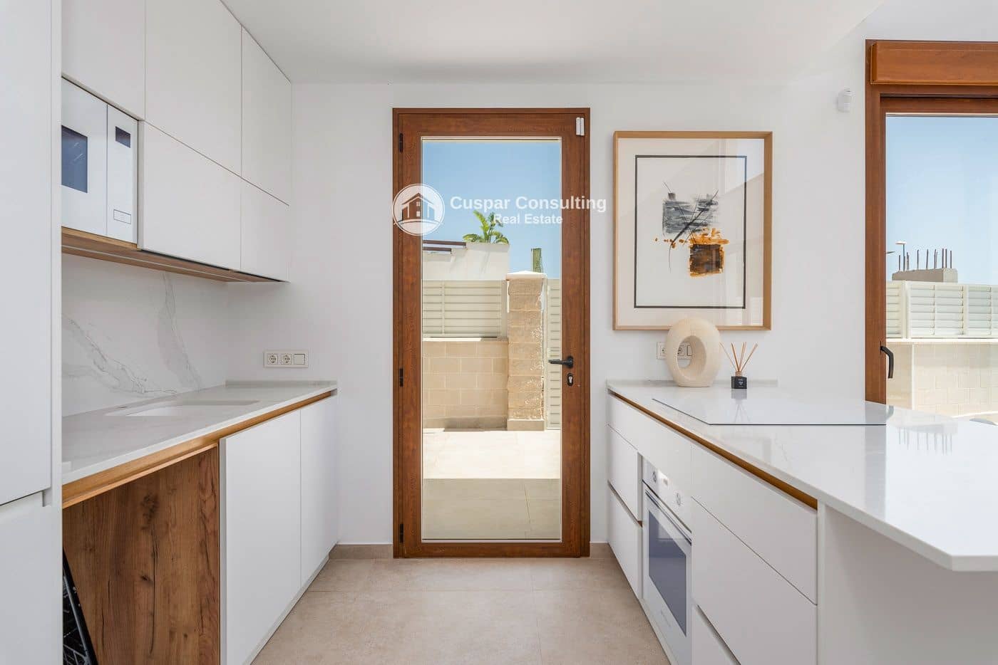 3 soverom Villa til salgs i Playa Honda med svømmebasseng garasje - € 495 950 (Ref: 8555932)