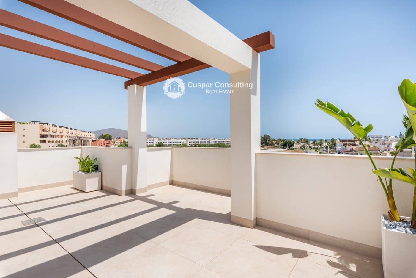 3 soverom Villa til salgs i Playa Honda med svømmebasseng garasje - € 495 950 (Ref: 8555932)