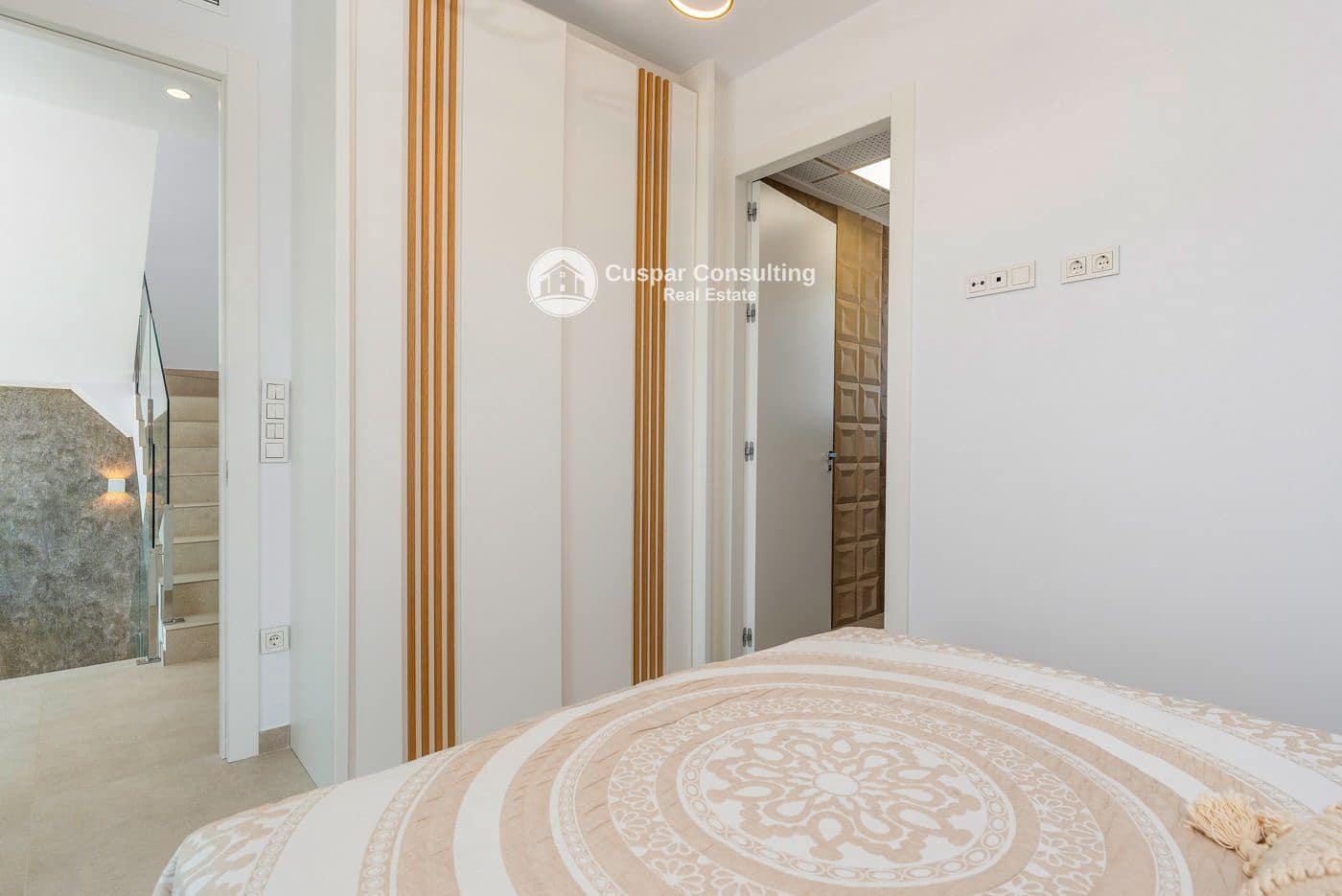 3 soverom Villa til salgs i Playa Honda med svømmebasseng garasje - € 495 950 (Ref: 8555932)