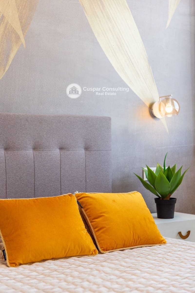 3 soverom Villa til salgs i Playa Honda med svømmebasseng garasje - € 495 950 (Ref: 8555932)