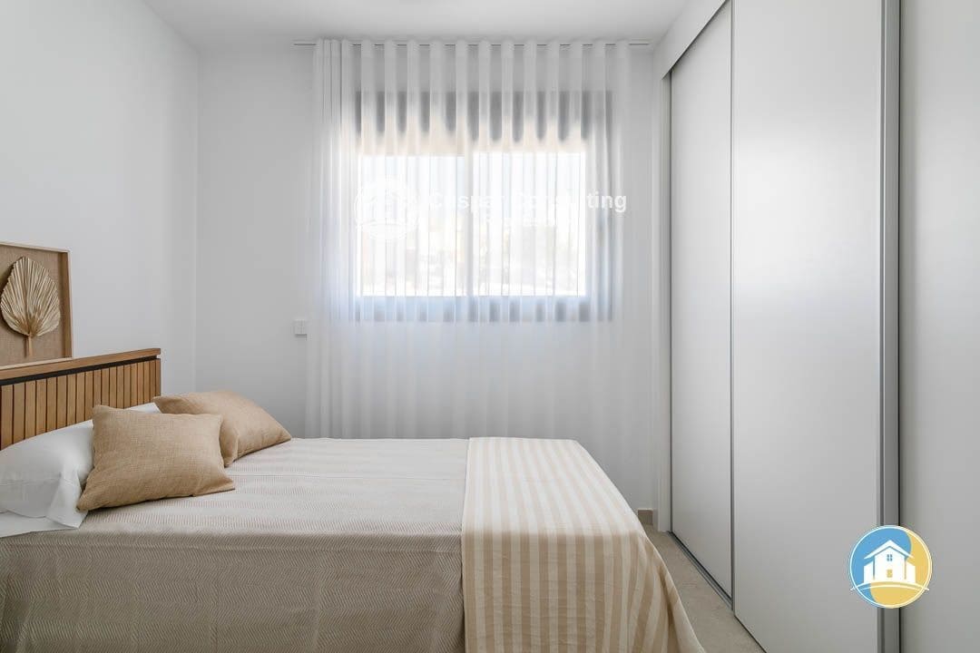 3 soveværelse Lejlighed til salg i Santa Pola med swimmingpool garage - € 405.000 (Ref: 8555936)