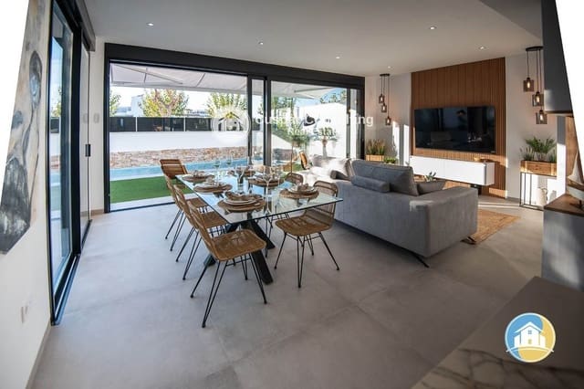 3 slaapkamer Villa te koop in Santiago de la Ribera, San Javier met zwembad garage - € 595.000 (Ref: 8555947)