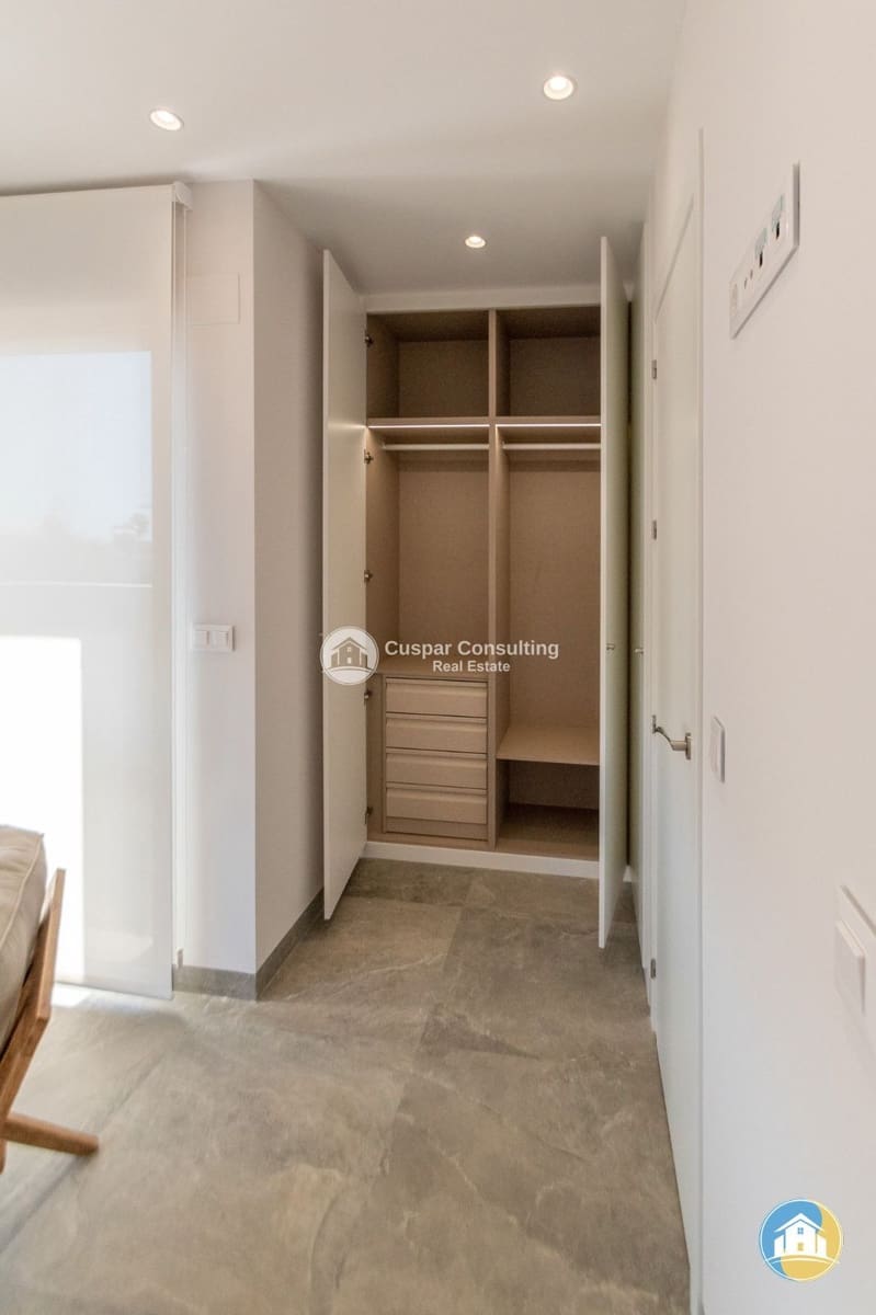 3 quarto Moradia para venda em Torre de la Horadada com piscina garagem - 479 000 € (Ref: 8555951)