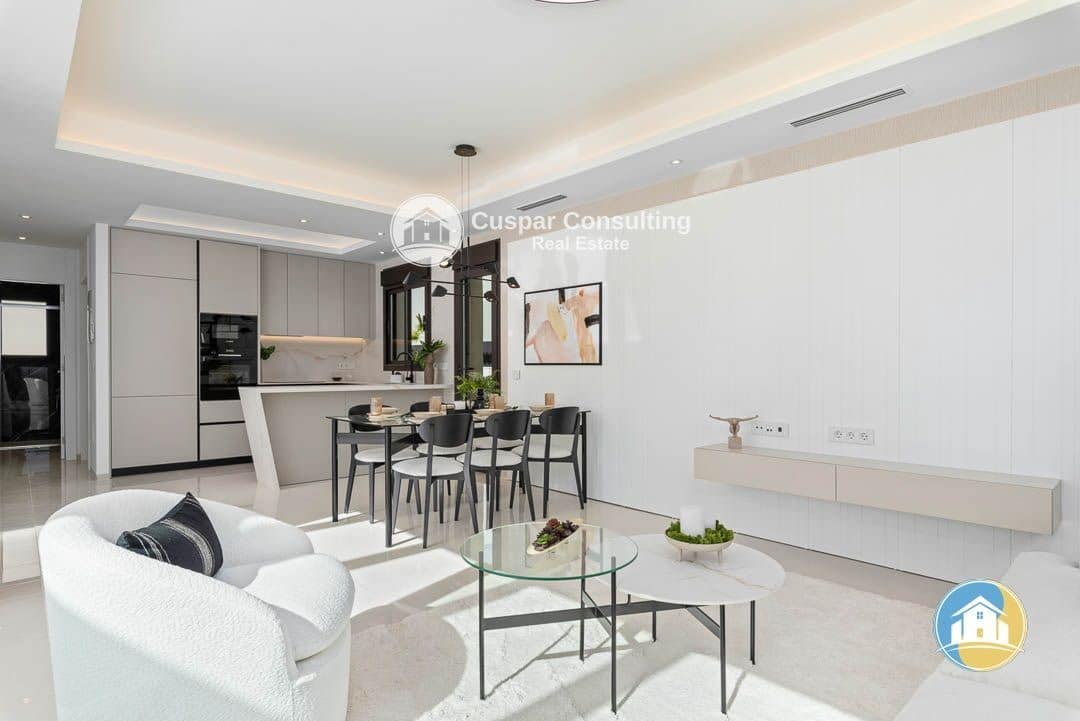 3 soverom Villa til salgs i Ciudad Quesada med svømmebasseng garasje - € 833 000 (Ref: 8555956)