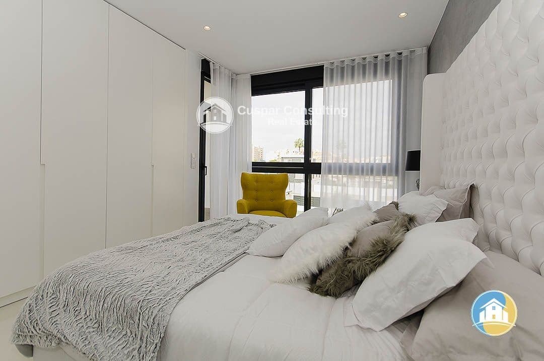 3 camera da letto Villa in vendita in Dehesa de Campoamor con piscina garage - 875.000 € (Rif: 8555957)