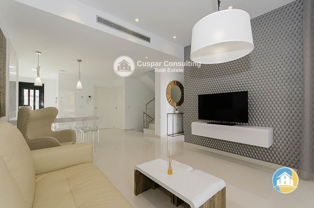 3 camera da letto Villa in vendita in Dehesa de Campoamor con piscina garage - 875.000 € (Rif: 8555957)