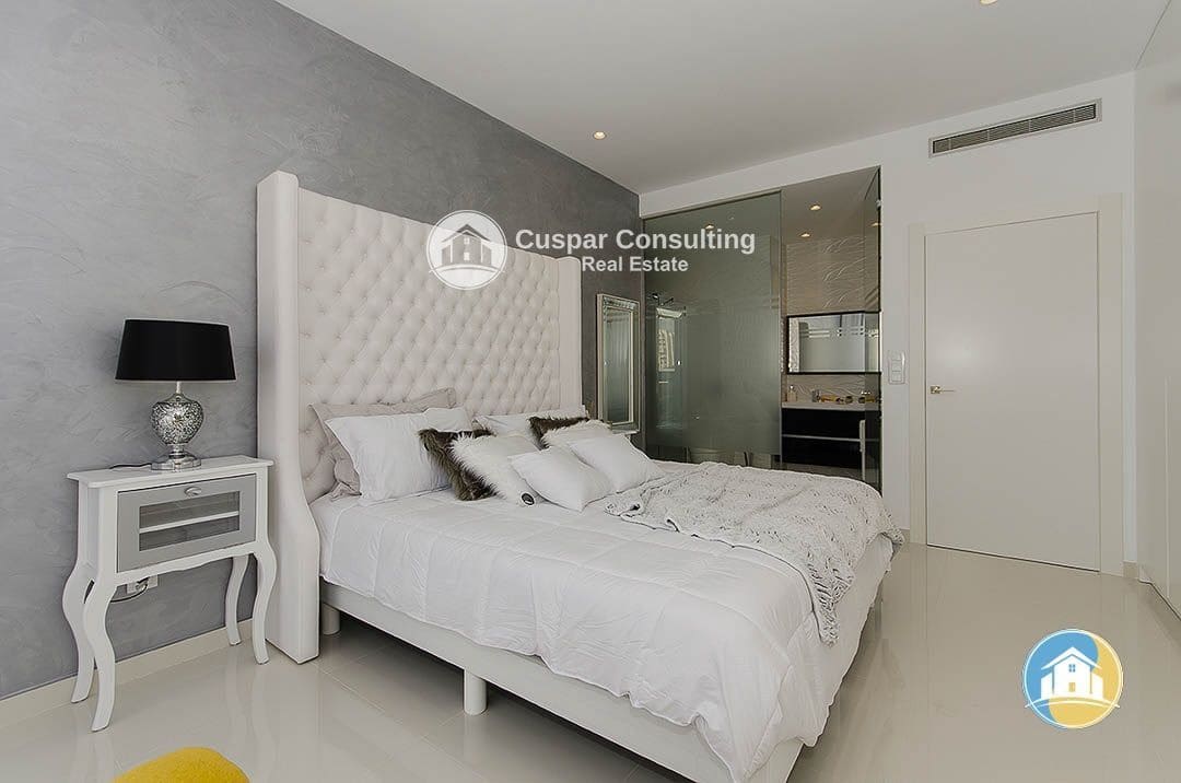 3 camera da letto Villa in vendita in Dehesa de Campoamor con piscina garage - 875.000 € (Rif: 8555957)