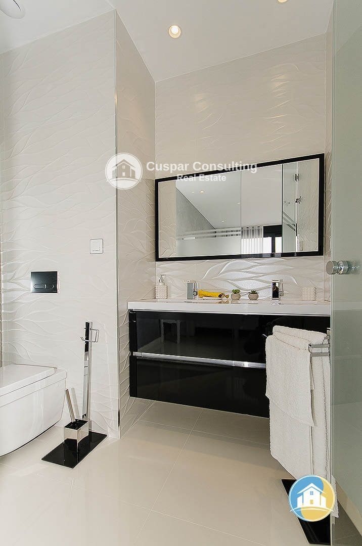 3 camera da letto Villa in vendita in Dehesa de Campoamor con piscina garage - 875.000 € (Rif: 8555957)