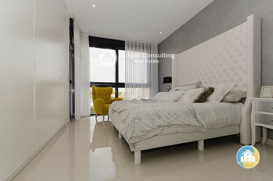 3 camera da letto Villa in vendita in Dehesa de Campoamor con piscina garage - 875.000 € (Rif: 8555957)