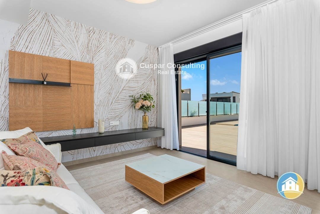 3 quarto Moradia para venda em Dehesa de Campoamor com piscina garagem - 860 000 € (Ref: 8555958)