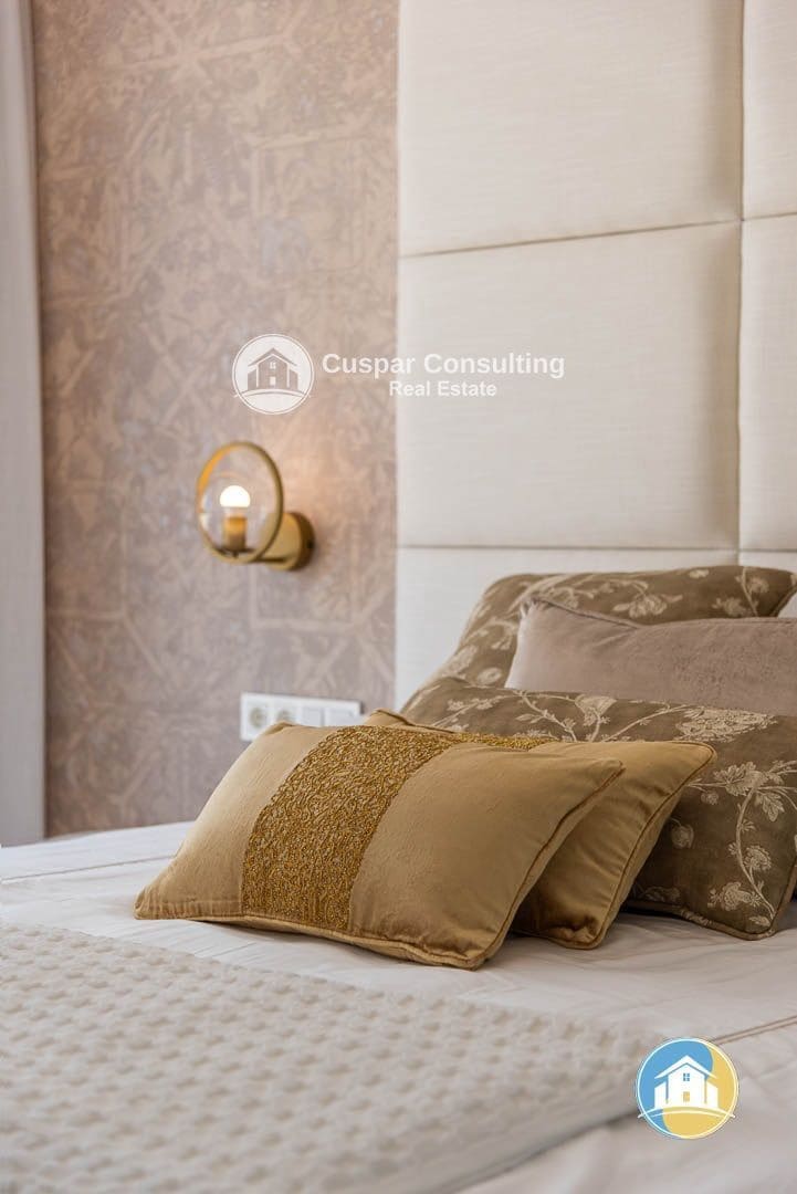 3 quarto Moradia para venda em Dehesa de Campoamor com piscina garagem - 860 000 € (Ref: 8555958)