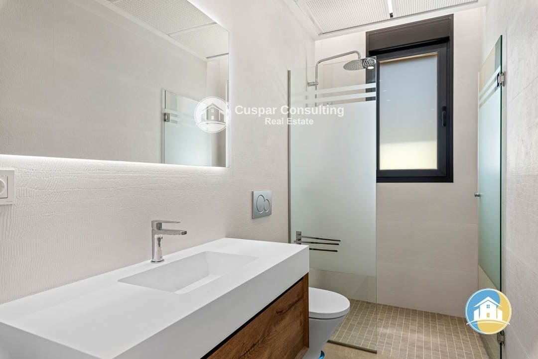 3 quarto Moradia para venda em Dehesa de Campoamor com piscina garagem - 860 000 € (Ref: 8555958)