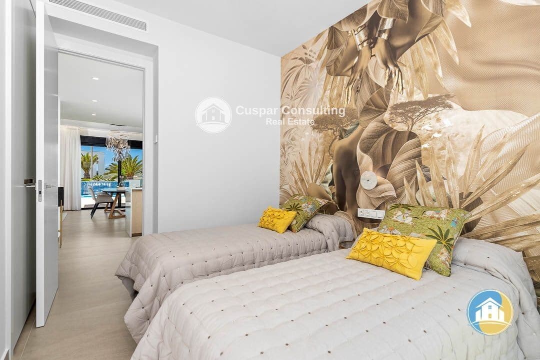 3 quarto Moradia para venda em Dehesa de Campoamor com piscina garagem - 860 000 € (Ref: 8555958)