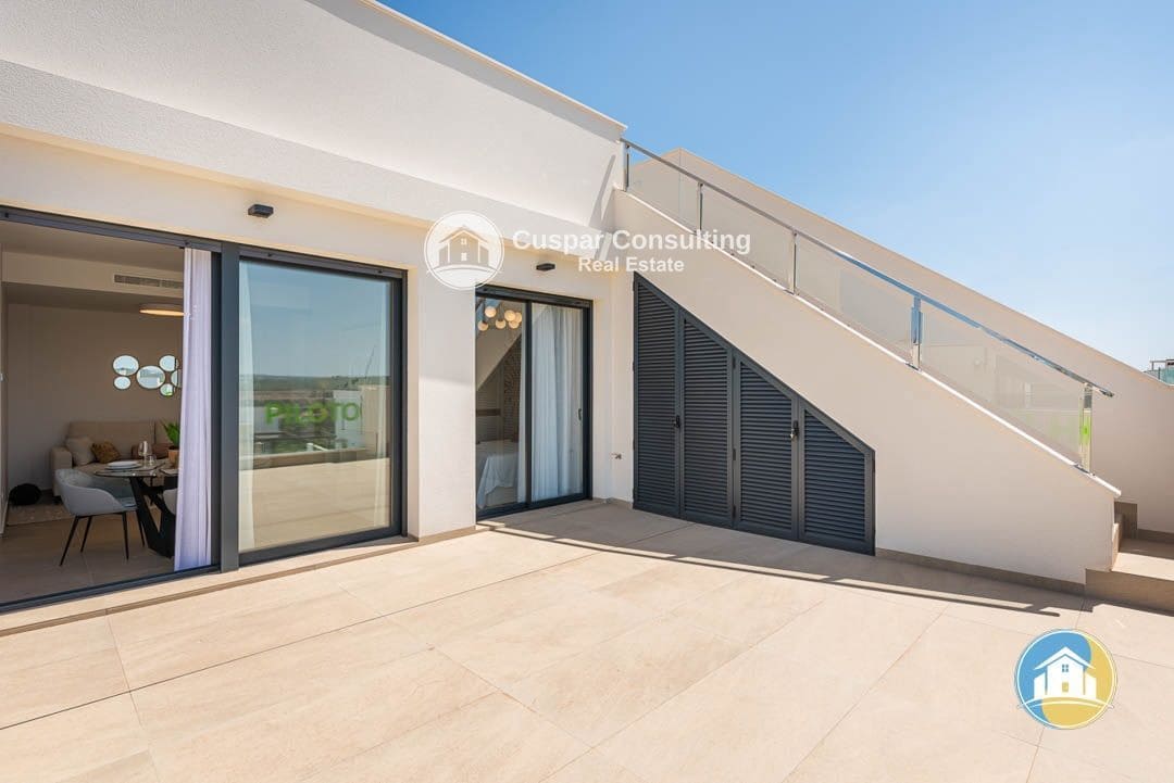 3 quarto Moradia para venda em Dehesa de Campoamor com piscina garagem - 860 000 € (Ref: 8555958)