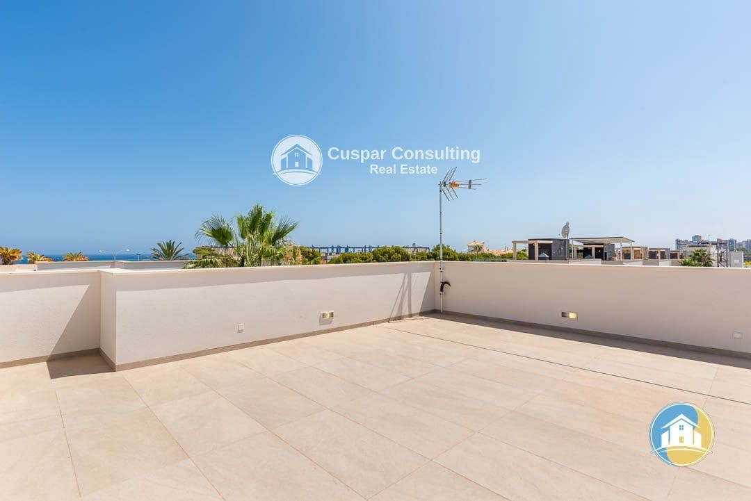 3 quarto Moradia para venda em Dehesa de Campoamor com piscina garagem - 860 000 € (Ref: 8555958)
