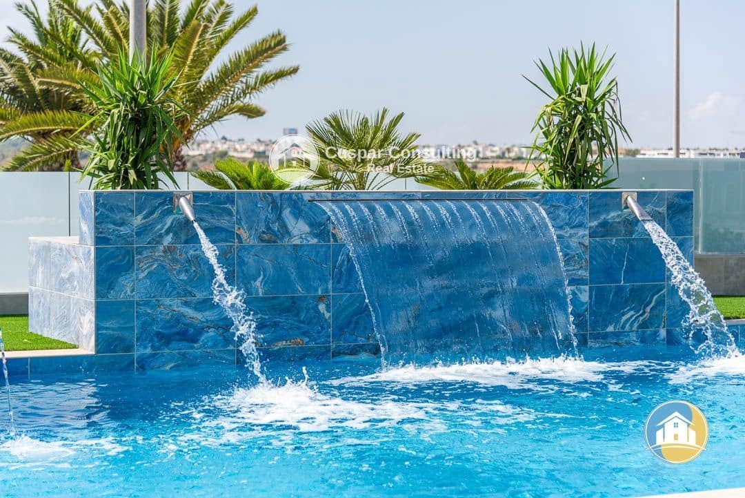 3 quarto Moradia para venda em Dehesa de Campoamor com piscina garagem - 860 000 € (Ref: 8555958)