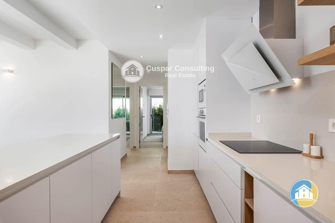 3 quarto Moradia para venda em Los Alcazares com piscina garagem - 399 000 € (Ref: 8555963)