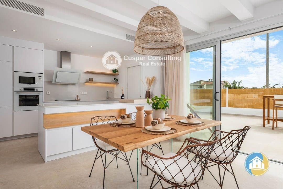 3 quarto Moradia para venda em Los Alcazares com piscina garagem - 399 000 € (Ref: 8555963)