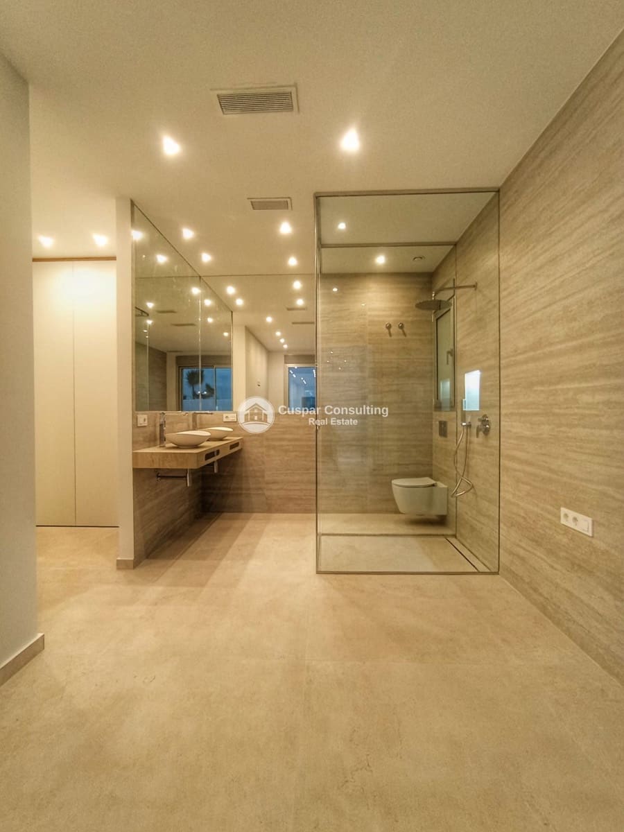 3 soveværelse Villa til salg i Benijofar med swimmingpool garage - € 569.900 (Ref: 8555965)