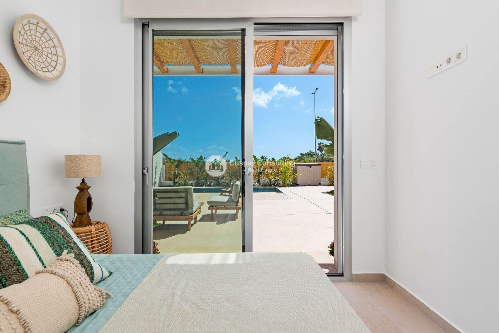 3 soveværelse Villa til salg i Benijofar med swimmingpool garage - € 569.900 (Ref: 8555965)