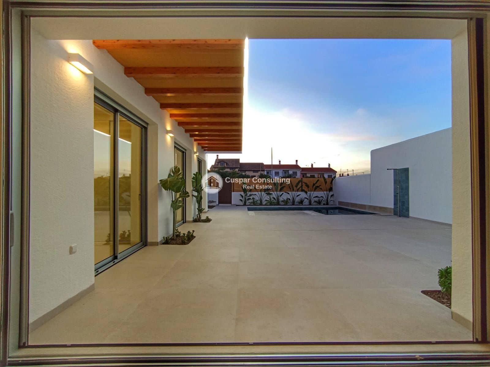 3 soveværelse Villa til salg i Benijofar med swimmingpool garage - € 569.900 (Ref: 8555965)