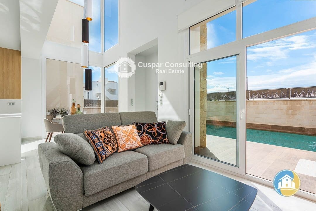 3 soverom Villa til salgs i Los Montesinos med svømmebasseng garasje - € 465 000 (Ref: 8555970)